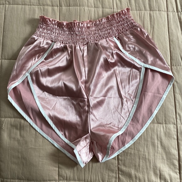 Zanful Nightwear - Picture 3 of 3